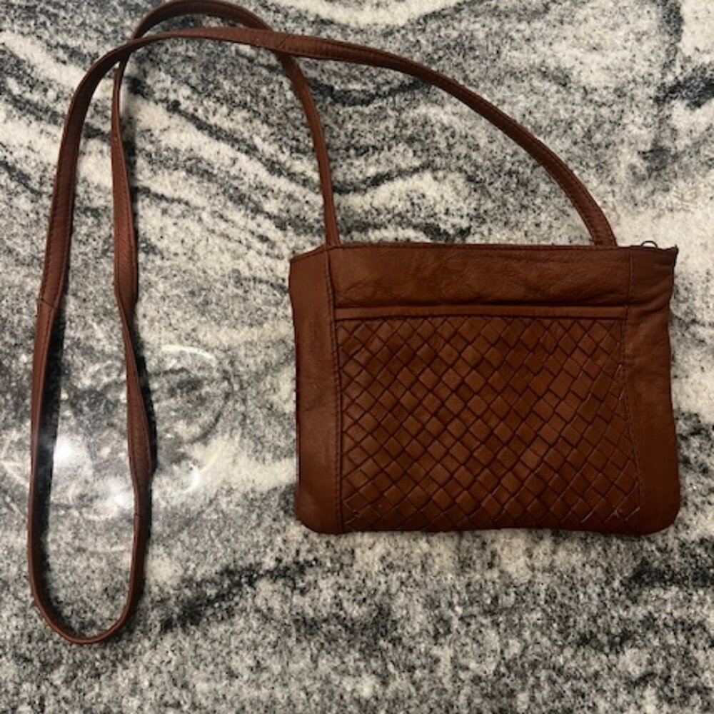Vintage Cee Klein Wristlet genuine leather Y2K‎ 90's with woven design